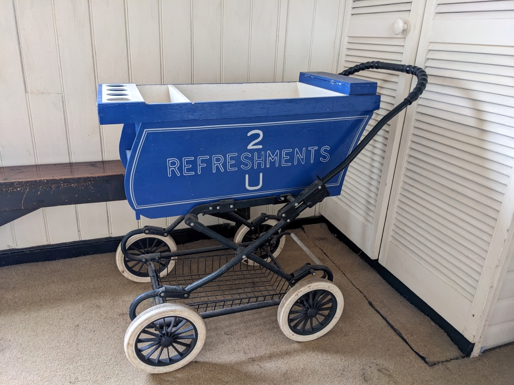 CoffeeTrolly-sml.jpg